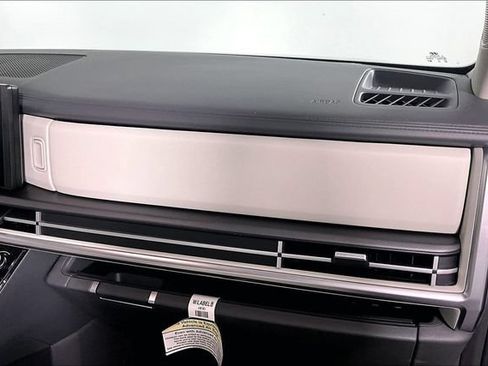 Certified 2026 Hyundai Santa Fe SEL AWD/4WD image 18