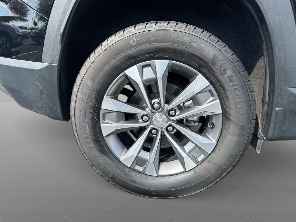 Used 2026 Chevrolet Equinox LT w/ Convenience Package II AWD/4WD image 23