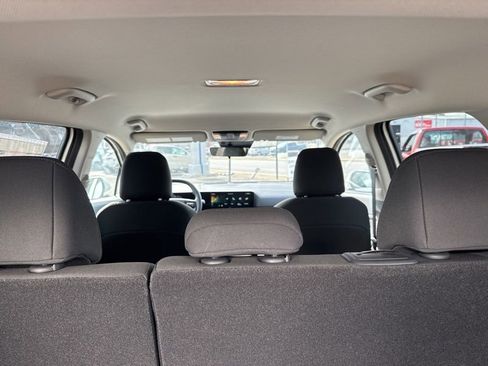 New 2026 Kia Sportage LX FWD image 12