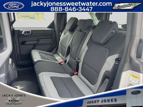 New 2026 Ford Bronco 4-Door AWD/4WD image 13