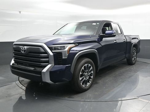 Used 2022 Toyota Tundra Limited image 6