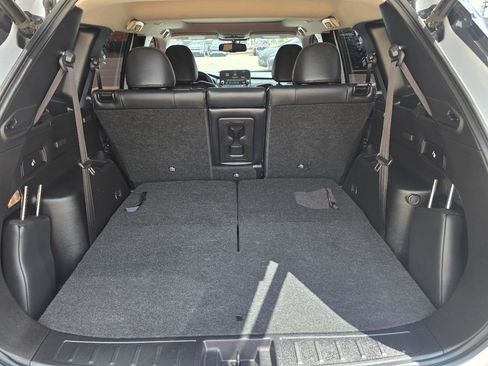 Used 2023 Mitsubishi Outlander SE FWD image 27