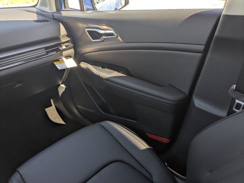 New 2026 Kia Sportage EX FWD image 24