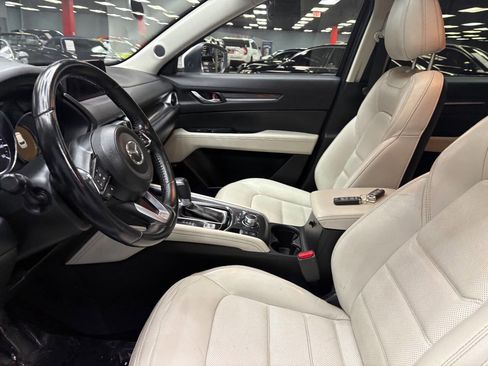 Used 2017 MAZDA CX-5 Grand Touring w/ Premium Package image 22