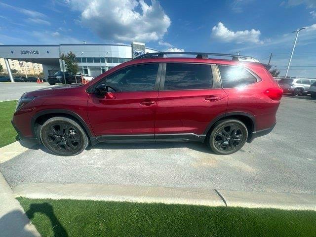 Used 2024 Subaru Ascent Onyx Edition Limited AWD/4WD image 2