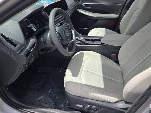 Used 2023 Hyundai Sonata SEL FWD image 10
