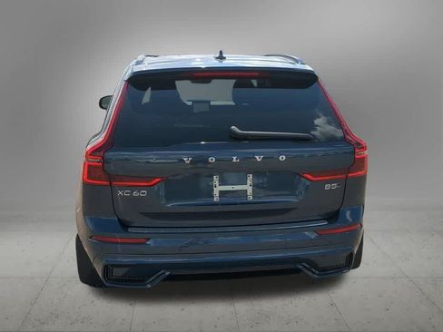 New 2027 Volvo XC60 B5 Plus AWD/4WD image 5