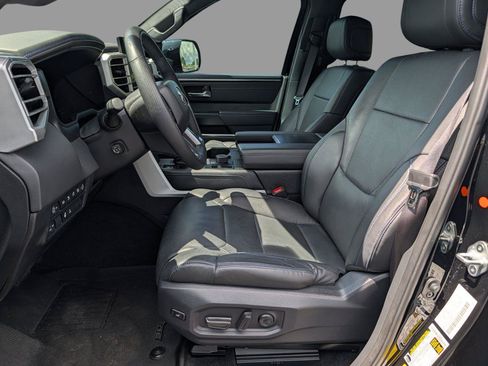 Used 2025 Toyota Tundra Platinum AWD/4WD image 13