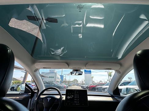 Used 2022 Tesla Model 3 RWD image 19