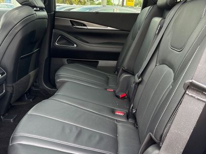 Used 2025 INFINITI QX60 Luxe