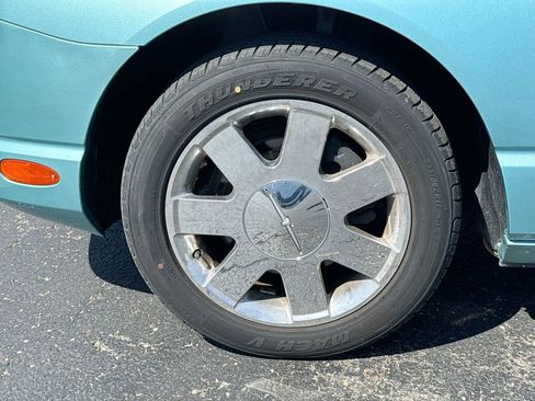 Used 2002 Ford Thunderbird image 7