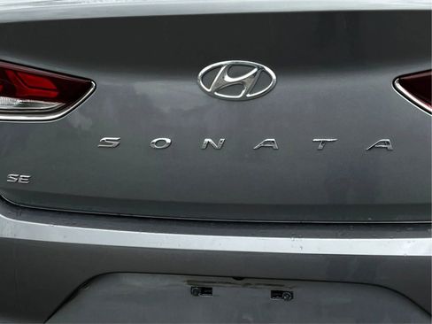 Used 2018 Hyundai Sonata SE w/ Cargo Package FWD image 30