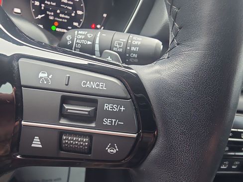 Used 2023 Honda Pilot Elite image 33