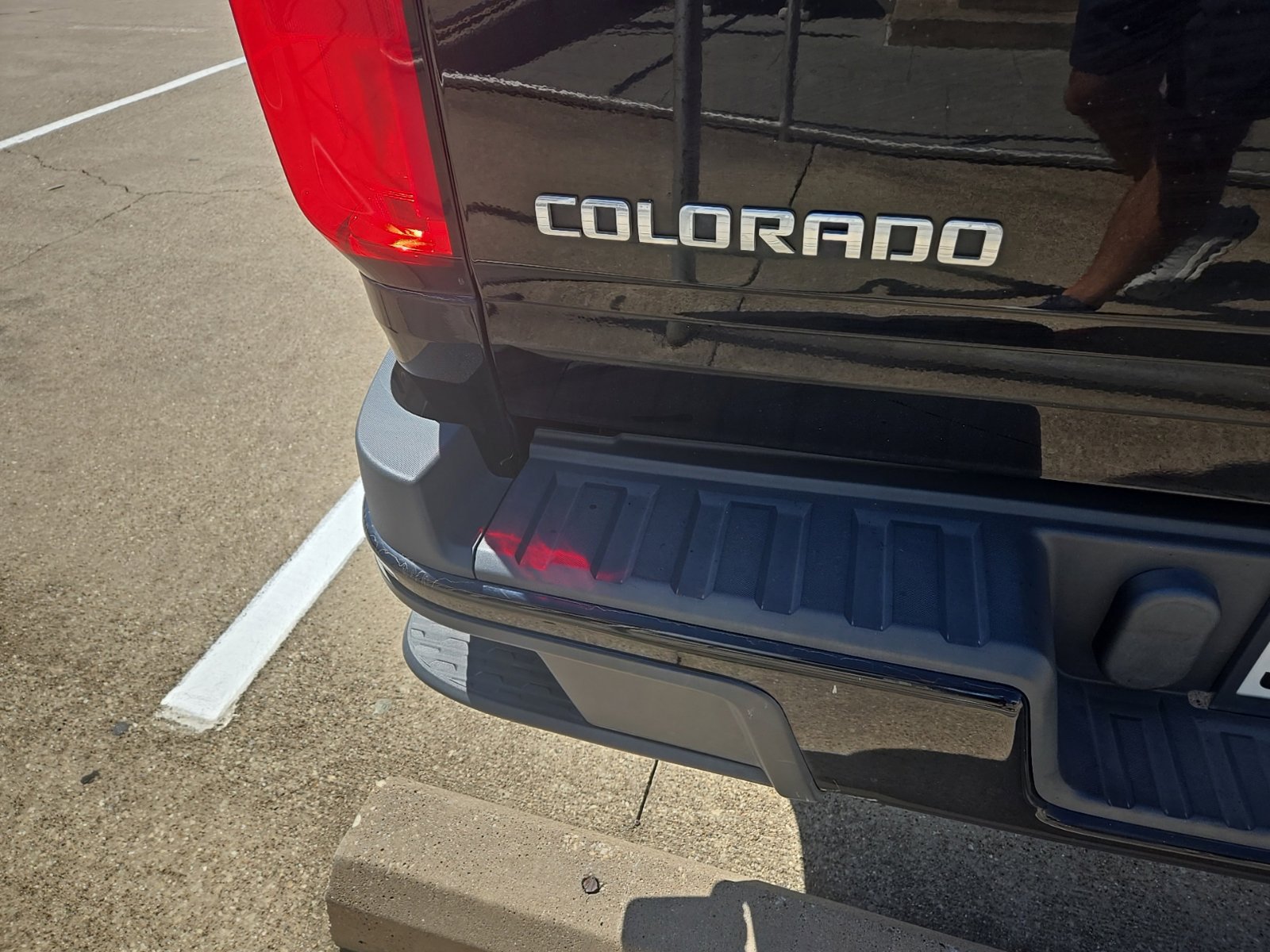 Used 2018 Chevrolet Colorado W/T w/ WT Convenience Package RWD image 7