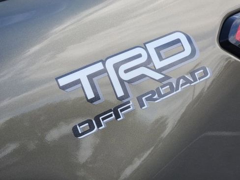 Used 2026 Toyota Tacoma TRD Off-Road AWD/4WD image 6