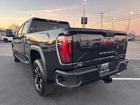 New 2026 GMC Sierra 2500 AT4 w/ AT4 Premium Plus Package image 8