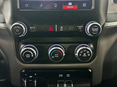 Used 2022 RAM 2500 Big Horn image 18