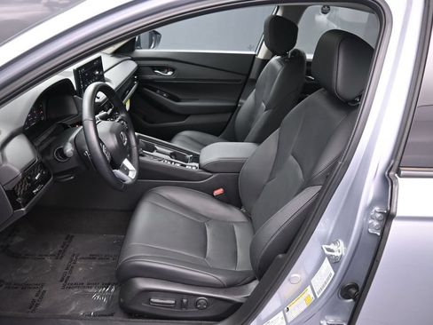 Certified 2025 Honda Accord Touring image 19