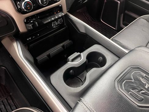 Used 2019 RAM 2500 Laramie AWD/4WD image 29