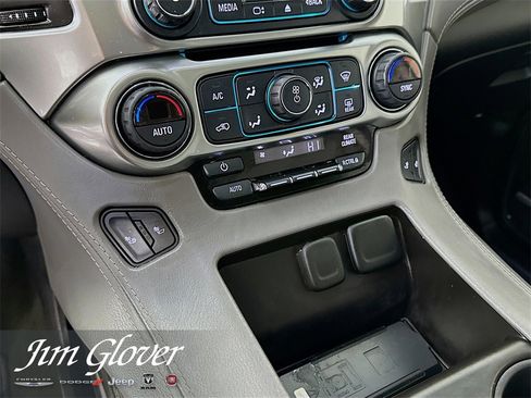 Used 2017 Chevrolet Tahoe LT image 38