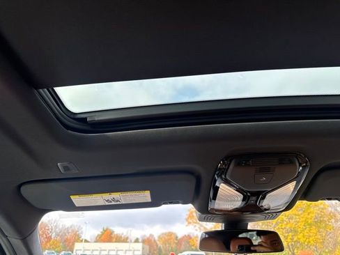 Certified 2024 BMW X4 xDrive30i image 15