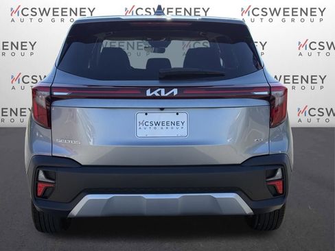 Used 2024 Kia Seltos LX image 4