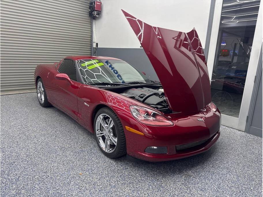 Used 2008 Chevrolet Corvette Coupe w/ Preferred Equipment Group RWD image 24
