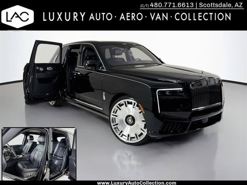 Used 2025 Rolls-Royce Cullinan AWD/4WD image 1