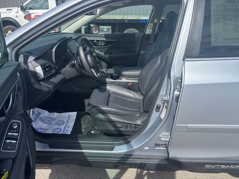 Used 2024 Subaru Outback Limited AWD/4WD image 17