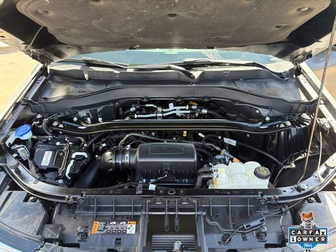 Certified 2023 Ford Explorer Limited w/ Limited Technology Package image 28