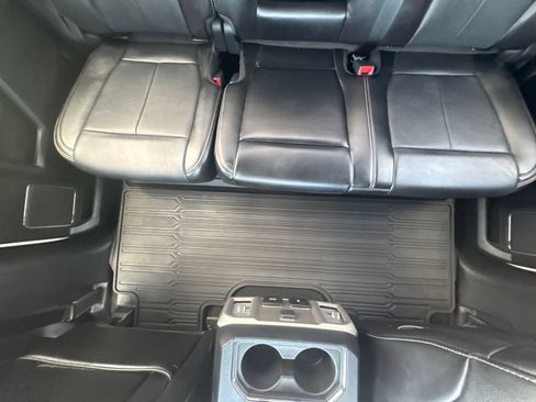 Used 2020 Ford F450 Lariat w/ Lariat Value Package AWD/4WD image 47