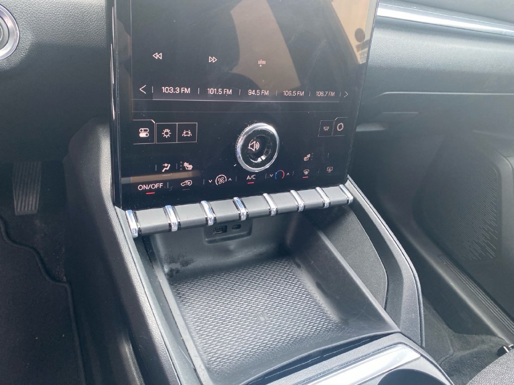 Used 2026 GMC Terrain Elevation AWD/4WD image 24