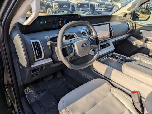 Certified 2025 Ford Expedition Max Active RWD image 14