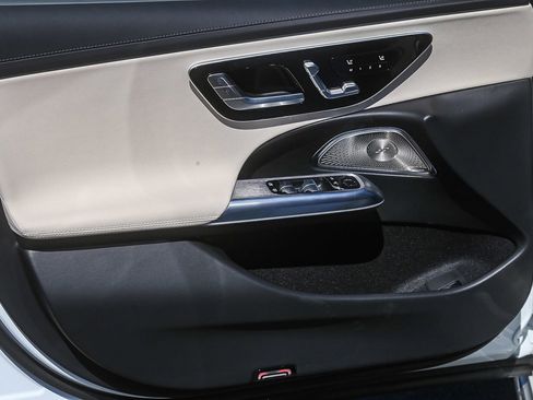 New 2026 Mercedes-Benz E 450 4MATIC Sedan image 19