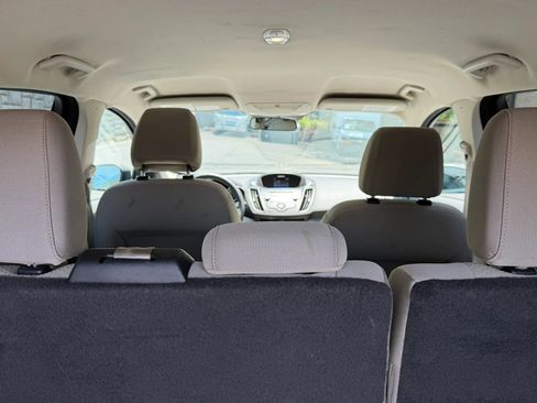 Used 2017 Ford Escape SE AWD/4WD image 35