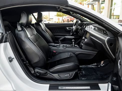 Used 2019 Ford Mustang Premium RWD image 34
