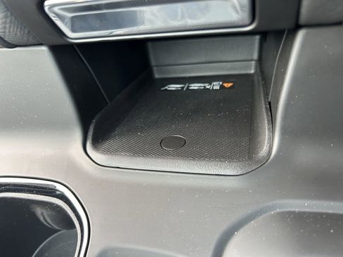 Used 2025 GMC Sierra 2500 AT4X image 39