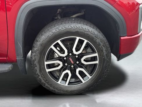 Used 2022 GMC Sierra 1500 AT4 w/ AT4 Premium Package AWD/4WD image 23