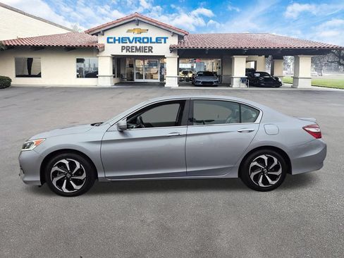 Used 2017 Honda Accord EX-L image 5