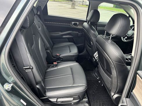 Used 2022 Kia Sorento X-Line EX AWD/4WD image 16