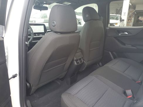 New 2026 Chevrolet Equinox LT w/ LPO, Floor Liner Package image 13