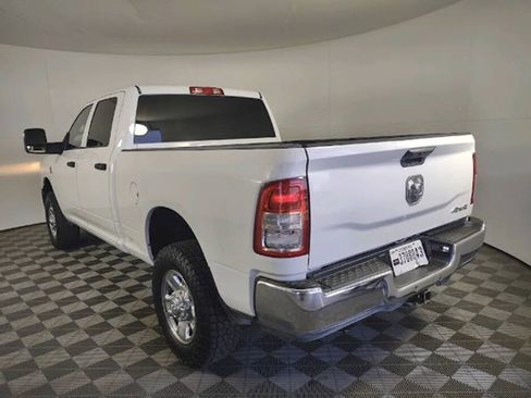 Used 2024 RAM 2500 Tradesman w/ Chrome Appearance Group AWD/4WD image 7