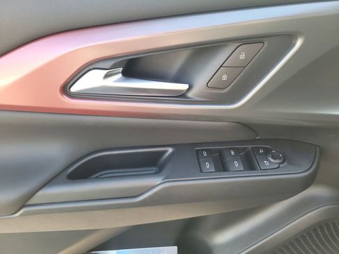 New 2026 Chevrolet Equinox EV RS image 22