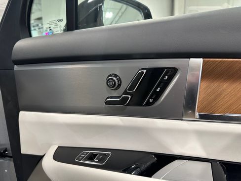 Used 2026 Cadillac Vistiq Luxury AWD/4WD image 54