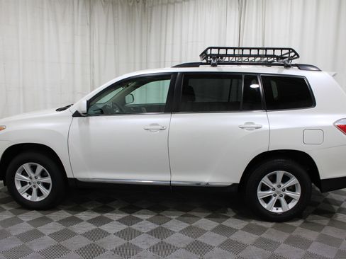 Used 2012 Toyota Highlander SE w/ Tech Pkg AWD/4WD image 31