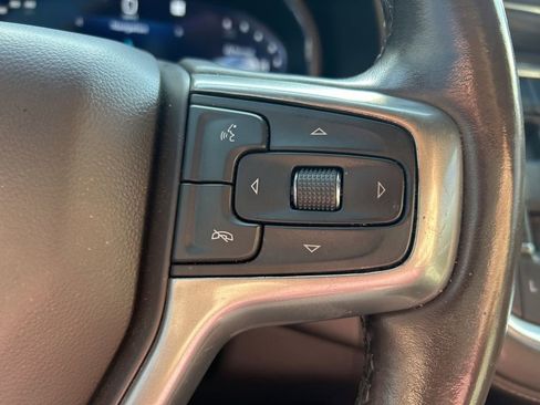 Used 2022 Chevrolet Tahoe Z71 AWD/4WD image 35