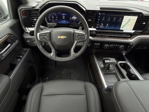 New 2026 Chevrolet Silverado 1500 LT AWD/4WD image 11