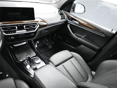 Used 2024 BMW X3 xDrive30i w/ Premium Package w/ZPA image 13