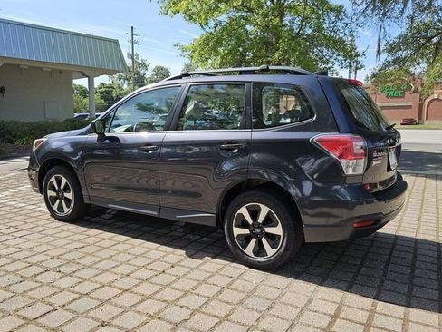 Used 2018 Subaru Forester 2.5i w/ Alloy Wheel Package AWD/4WD image 3