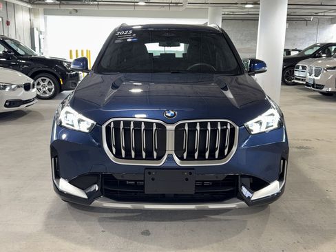 Certified 2025 BMW X1 xDrive28i w/ Convenience Package image 3